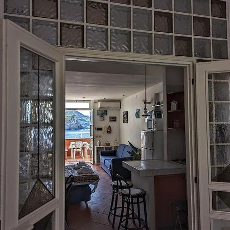 Ponza Holiday Homes - Porto Buitenkant foto
